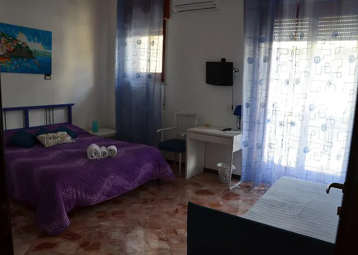 فندق مبيت وإفطار A Due Passi Da 3*